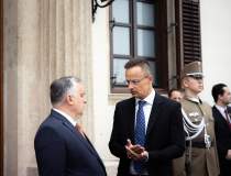 Ministrul de externe maghiar...