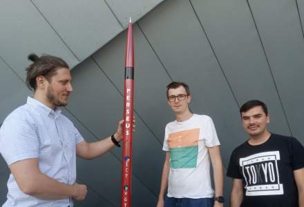 Tinerii care au lansat prima rachetă supersonică privată din România. Ce aplicații ar putea avea