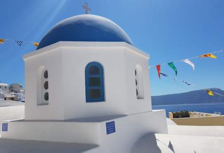 Număr record de turiști în Grecia: care sunt cele mai aglomerate insule