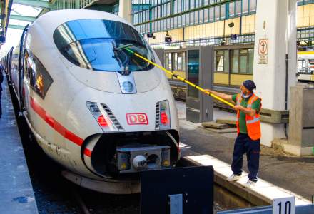 Compania de căi ferate a Germaniei oferă bonusuri angajaților care fac economie la curent