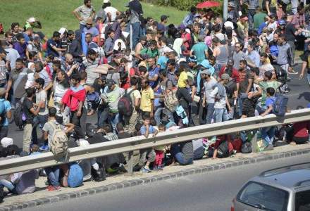 Peste 13.000 de imigranti au trecut din Ungaria in Austria in weekend