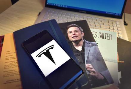 Cum și-a dat Elon cu Tesla-n... avere din cauza afacerii Twitter
