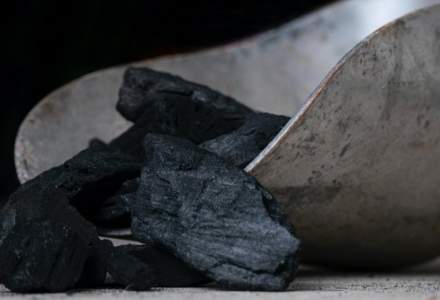 UE: Embargoul asupra cărbunelui rusesc intră în vigoare, pe fondul tensiunilor din energie