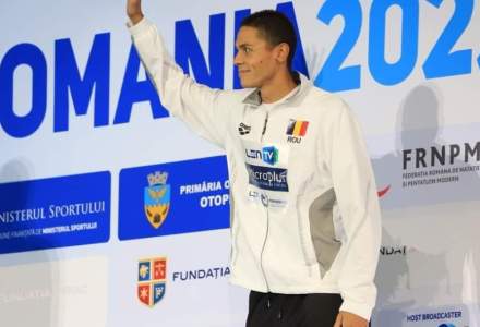 Încă o medalie de AUR pentru David Popovici: românul a câștigat proba de 200 m liber
