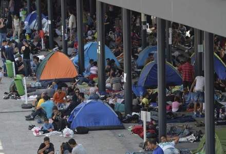 Sute de imigranti blocati la frontiera dinspre Turcia cu Grecia au intrat in greva foamei
