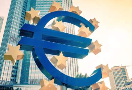 BCE: Băncile din zona euro au înăsprit accesul la noi împrumuturi