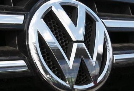 Volkswagen pierde 16 mld. euro pe bursa dupa ce a "furat" testele de poluare din SUA