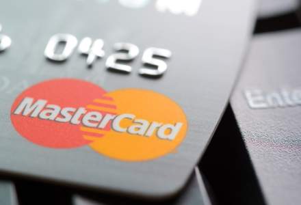 Mastercard: Care este relația românilor cu plățile electronice