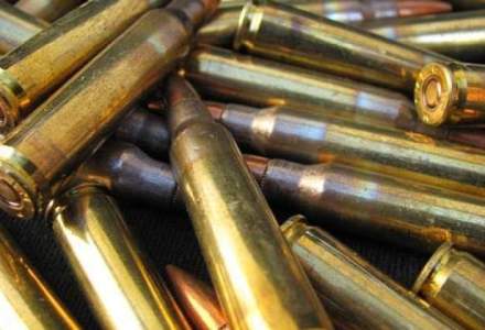 Companiile romanesti au comenzi de munitie si armament de 215 mil. dolari, iar exporturile cresc cu 32%