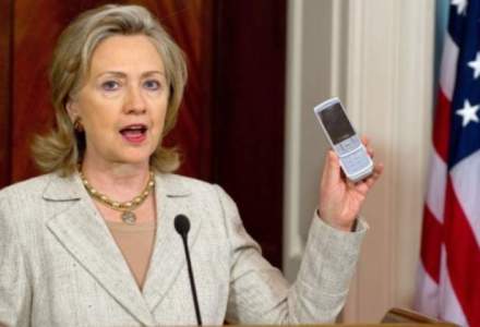 Hillary Clinton infrunta testul primei dezbateri din alegerile primare democrate