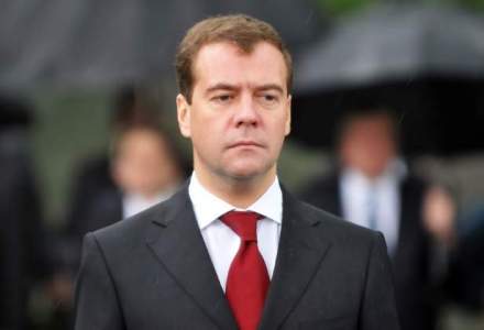 Dmitri Medvedev: Scopul operatiunilor ruse in Siria este invingerea teroristilor, nu salvarea lui Bashar Al-Assad