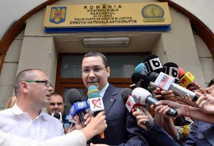 Ponta a refuzat sa raspunda jurnalistilor daca Oprea avea dreptul sa fie escortat de Politia Rutiera