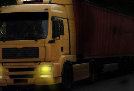 Autoritatile bulgare au retinut noua sirieni ascunsi intr-un camion romanesc
