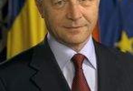 Basescu crede ca Romania are nevoie de peste 5,7 mld. euro in 2011