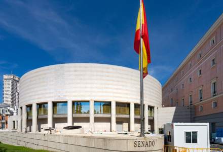 Spania: Suprataxarea băncilor și marilor companii din energie a trecut de Senat