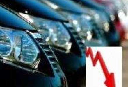 Scadere de 32% a pietei auto romanesti in primele 8 luni