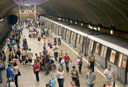 Metroul circula in prima si a doua zi de Craciun la interval de noua minute