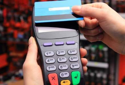 Un falsificator de carduri din Constanta a fost prins in flagrant la ATM in Capitala