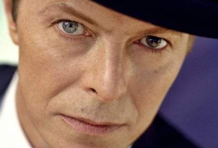 Legendarul muzician David Bowie a murit la varsta de 69 de ani