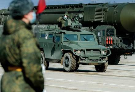 Parlamentul Rusiei amenință că livrările de noi arme grele către Ucraina vor duce la o „catastrofă globală”
