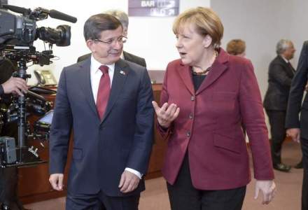 Merkel refuza sa limiteze numarul de refugiati care ajung in Germania, criticand masurile Austriei