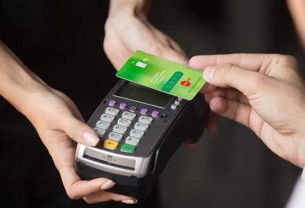 Creștere de peste 500% pentru plățile digitale cu cardurile de tichete în 2022