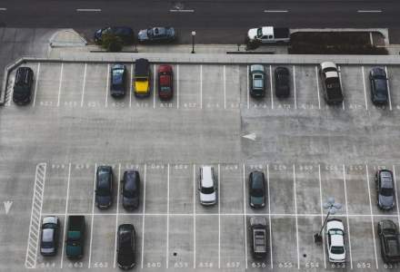 Locuitorii Sectorului 4 pot închiria un al doilea loc de parcare pentru acelaşi apartament