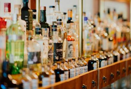 România, în topul țărilor europene unde se consumă cel mai mult alcool. Cum stă Europa la acest capitol față de restul lumii