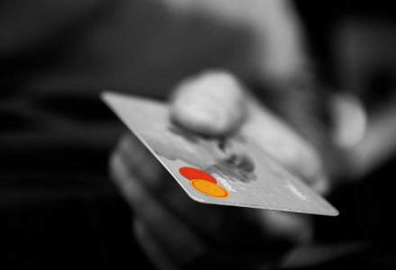 MasterCard: Platile cu cardul nu vor creste fara sustinerea statului