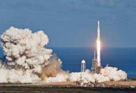 Space X amână în ultimul moment lansarea următorului echipaj către Staţia Spaţială Internaţională