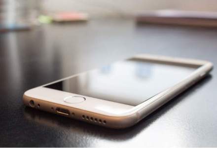 Unicredit lanseaza in Italia o banca exclusiv pentru utilizatorii de smartphone-uri, aceasta se va numi buddybank