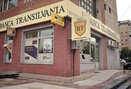 Banca Transilvania devine cea mai profitabila companie de pe bursa dupa ce Petrom a trecut pe pierdere