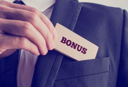 HR eMag: Bonusul anual, element fara de care angajatii s-ar simti demotivati la locul de munca