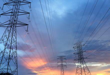 Comisia Europeană ar vrea să stabilizeze piața de energie prin contracte pe termen lung