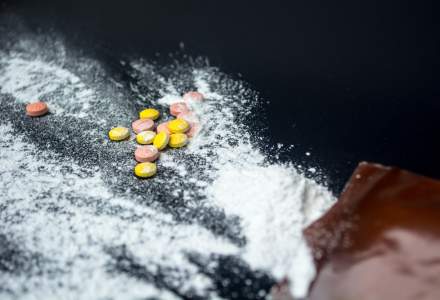 Fost vicepreședinte al Asociației Producătorilor de Medicamente, arestat ca parte dintr-un grup care a produs și distribuit aproape 5 tone de metamfetamină
