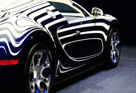 Un Bugatti stă mai mult timp la vopsit decât le ia altor constructori să asambleze o mașină întreagă