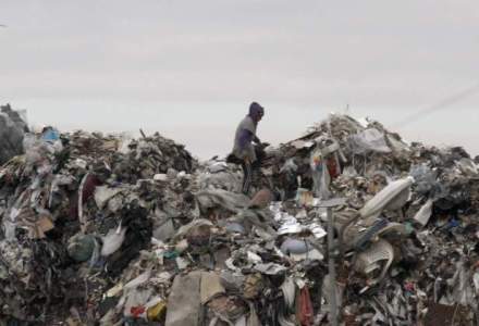 Taxa pe gunoiul aruncat la groapa ar putea fi introdusa in acest an