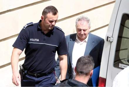 Omul de afaceri Ilie Carabulea si fiul sau, arestati preventiv in dosarul Carpatica Asig, vor fi cercetati in libertate