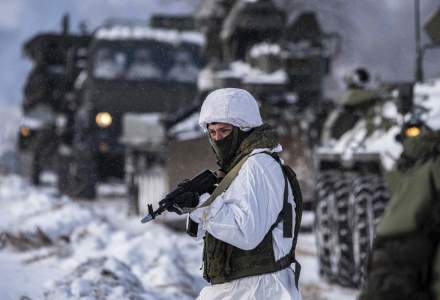 Rusia a început manevre militare în Arctica. Zona este vitală pentru economia lui Putin