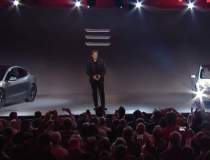 Tesla a prezentat Model 3, o...