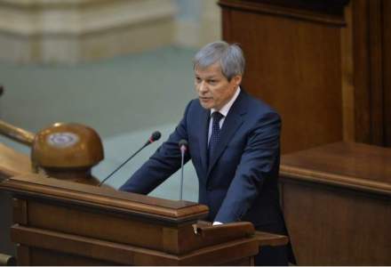 Dacian Ciolos: Legea salarizarii va fi rezolvata prin ordonanta de urgenta in 2016 si 2017, iar in 2018 printr-un proiect multianual