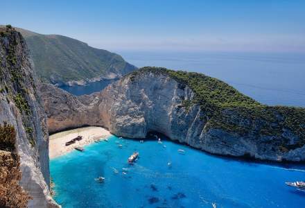 Navagio, una din cele mai vizitate plaje din Grecia, va fi închisă în acest sezon turistic