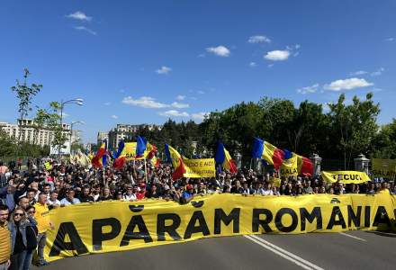 VIDEO | Protest AUR în București: Nu ne vindem țara! Ne-au călcat străinii!