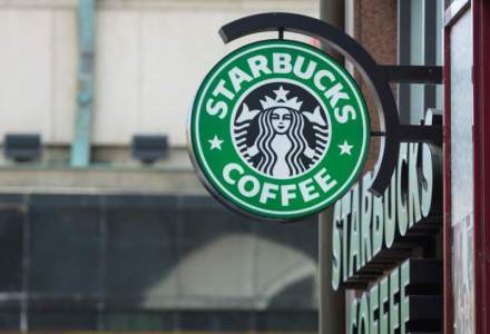 Starbucks, in fata unui proces de 5 MIL. $ pentru inselarea a milioane de clienti