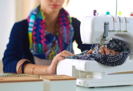 Cine mai lucreaza si cat se mai castiga in industria textila din Romania