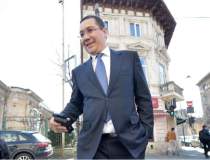 Victor Ponta se intoarce si...