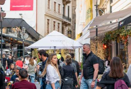 10 restaurante cu terasă în București unde scapi de căldură vara asta: cum arată meniurile și care sunt prețurile