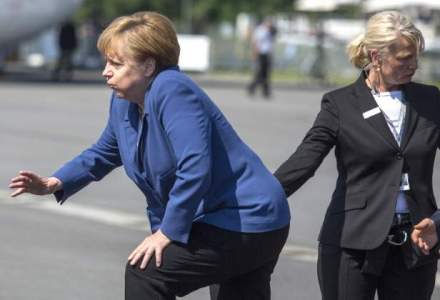 Cap de porc pe care erau scrise insulte la adresa lui Angela Merkel, descoperit la intrarea in biroul sau de deputat