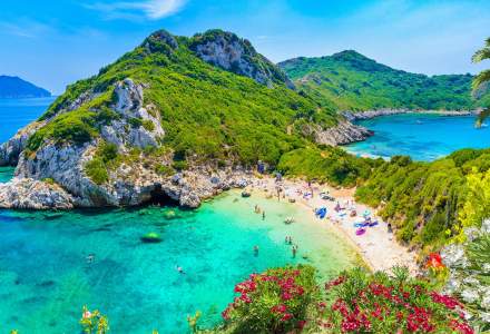 GALERIE FOTO | Mergi în Corfu în vacanța asta? 10 plaje pe care nu trebuie să le ratezi