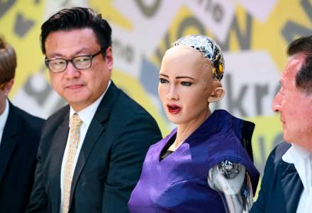 Roboţi umanoizi, în conferința ONU de la Geneva: Putem conduce lumea